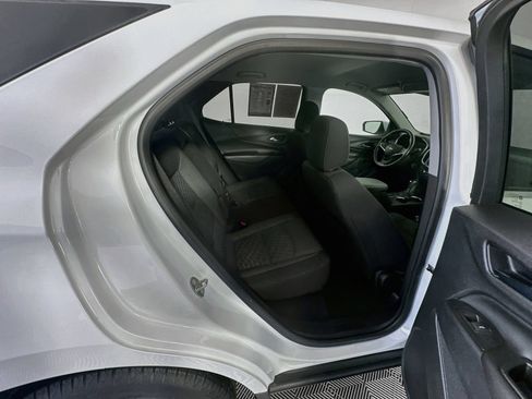 Used 2021 Chevrolet Equinox LT FWD image 25