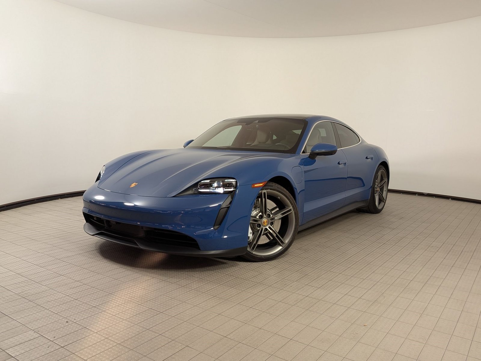 Certified 2023 Porsche Taycan 4S AWD/4WD image 1