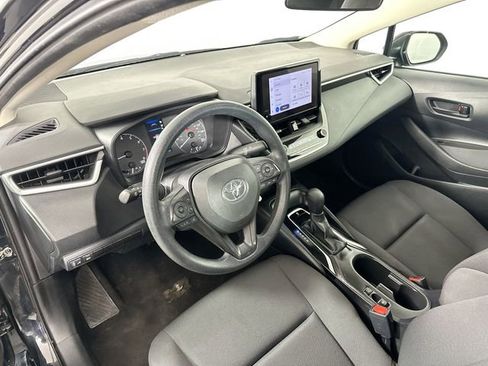 Used 2024 Toyota Corolla LE FWD image 17