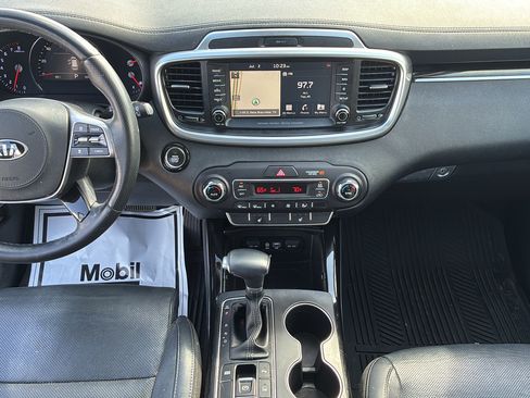 Used 2020 Kia Sorento SX FWD image 32