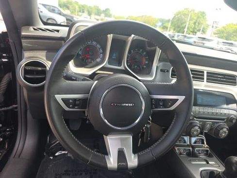 Used 2010 Chevrolet Camaro SS RWD image 18