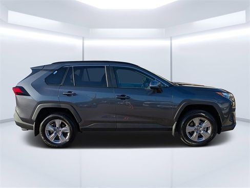 Used 2025 Toyota RAV4 XLE image 2