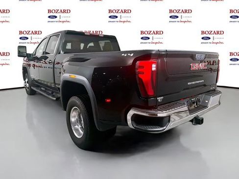 Used 2024 GMC Sierra 3500 SLE w/ SLE Convenience Package image 6