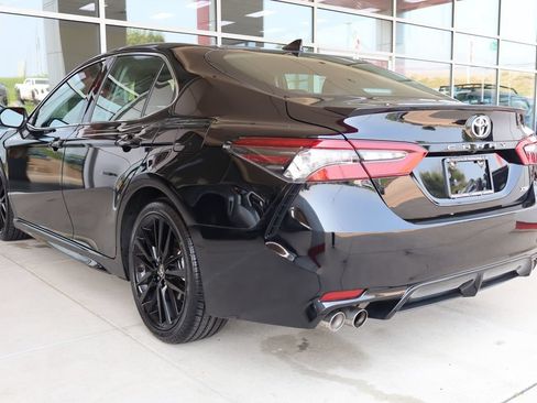 Used 2024 Toyota Camry XSE FWD image 6