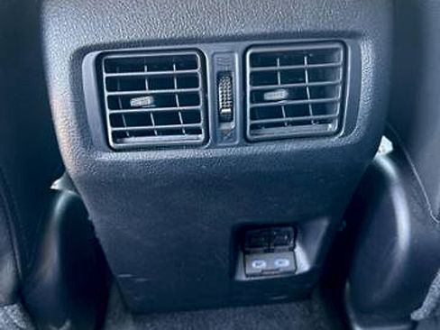 Used 2024 Toyota 4Runner TRD Off-Road Premium image 25