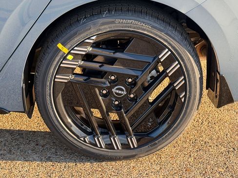 New 2026 Nissan Sentra SR image 24