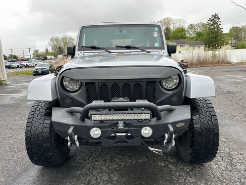 Used 2016 Jeep Wrangler Unlimited Sport AWD/4WD image 11