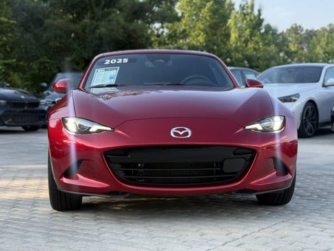 Used 2025 MAZDA MX-5 Miata RF Grand Touring RWD image 8