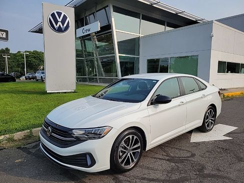 Certified 2023 Volkswagen Jetta Sport FWD image 1