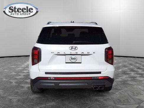 Certified 2025 Hyundai Palisade SEL image 4