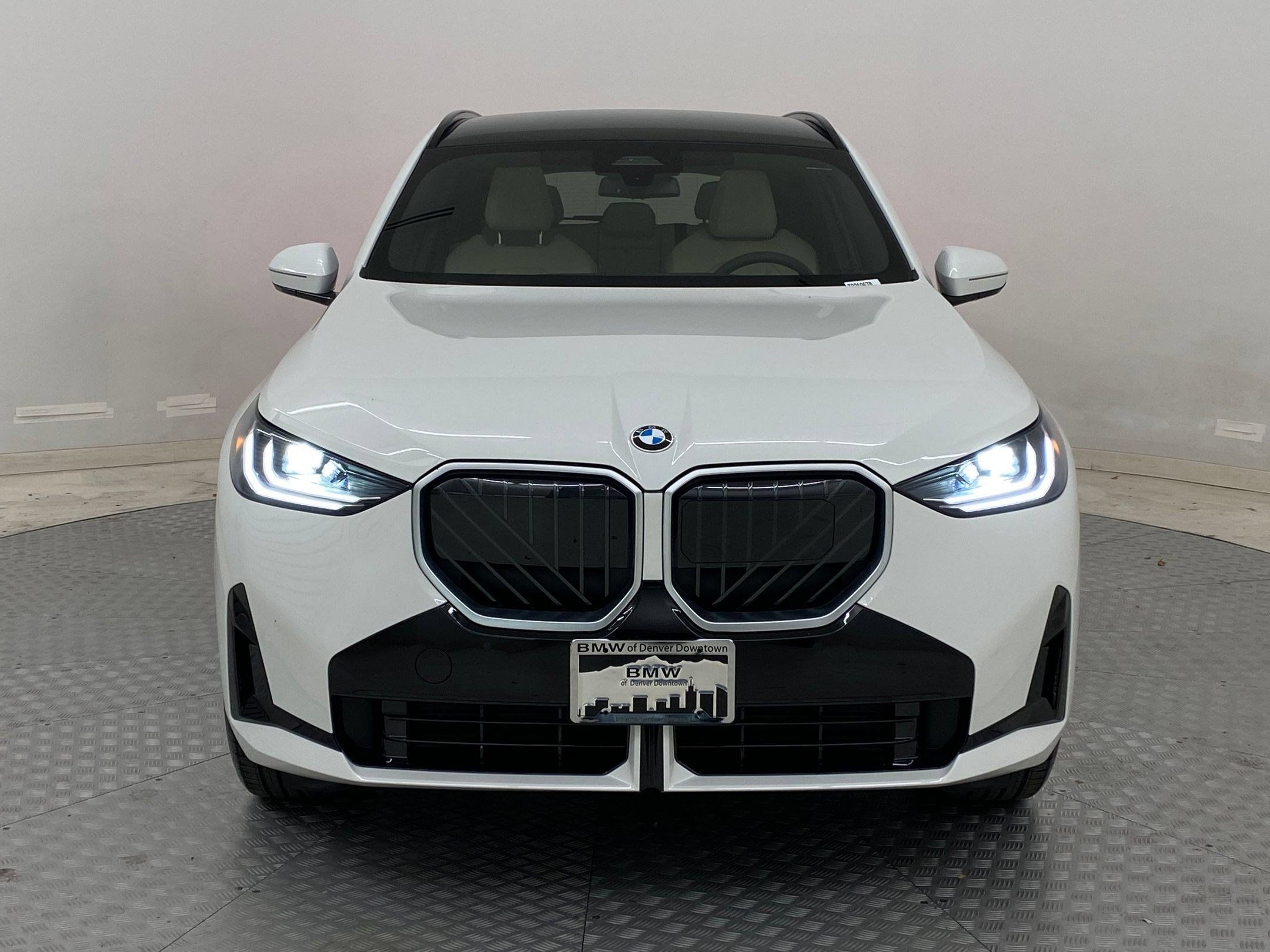 Used 2026 BMW X3 xDrive30i w/ M Sport Package AWD/4WD image 5