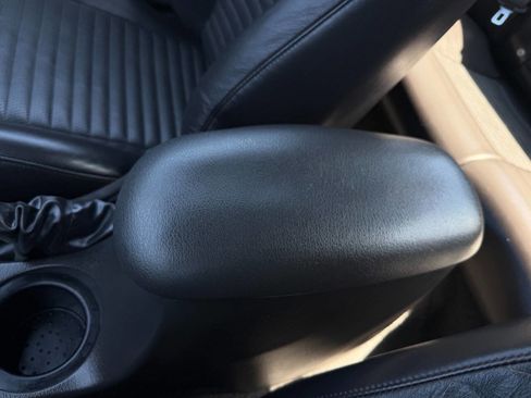 Used 2003 Ford Mustang Mach 1 RWD image 34