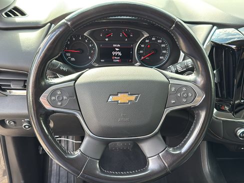 Used 2021 Chevrolet Traverse LT AWD/4WD image 15