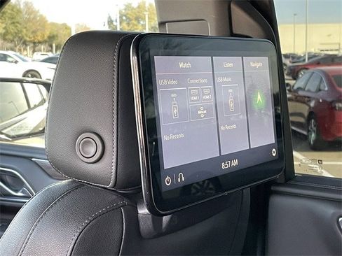 Used 2021 Chevrolet Tahoe Z71 w/ Z71 Off-Road Package image 22