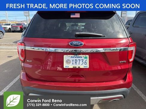 Used 2017 Ford Explorer XLT w/ Equipment Group 201A image 6