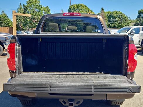 Used 2019 Toyota Tundra Limited AWD/4WD image 10