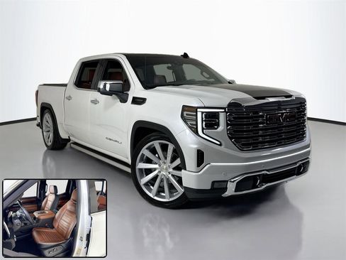 Used 2022 GMC Sierra 1500 Denali Ultimate AWD/4WD image 2