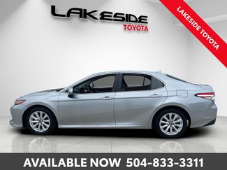 Used 2019 Toyota Camry LE video 3