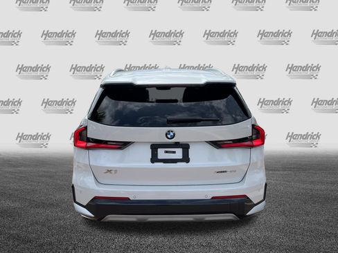 Certified 2025 BMW X1 xDrive28i AWD/4WD image 9