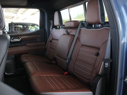 Used 2025 GMC Sierra 1500 Denali Ultimate image 33