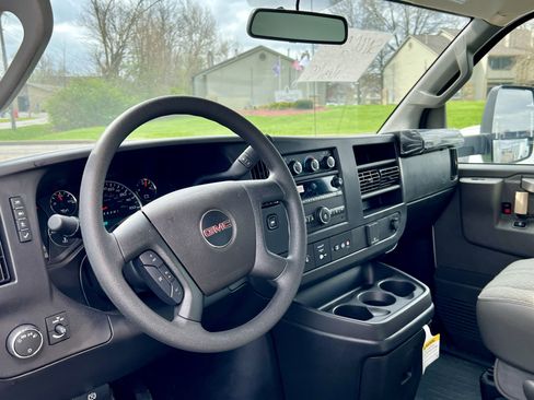 New 2025 GMC Savana 3500 Extended w/ Power Convenience Package RWD image 9