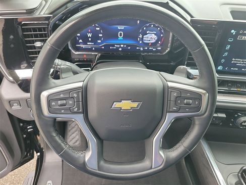 Used 2024 Chevrolet Silverado 1500 LTZ image 25