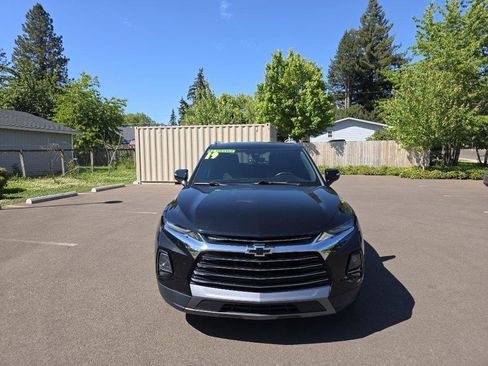 Used 2019 Chevrolet Blazer Premier w/ Driver Confidence II Package FWD image 2