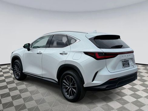 Used 2025 Lexus NX 250 AWD w/ Accessory Package (2T) image 4