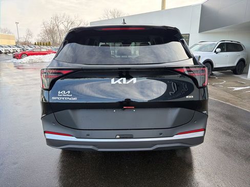 Certified 2026 Kia Sportage LX w/ LX Convenience Package AWD/4WD image 7