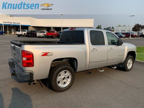 Used 2011 Chevrolet Silverado 1500 LTZ w/ Suspension Package, Off-Road AWD/4WD image 6