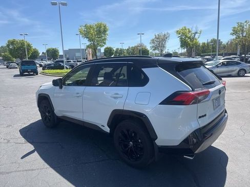 Used 2022 Toyota RAV4 XSE w/ XSE Grade Weather Package image 4