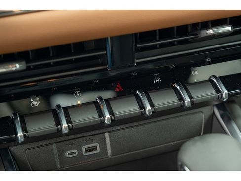 New 2026 GMC Canyon AT4 AWD/4WD image 27