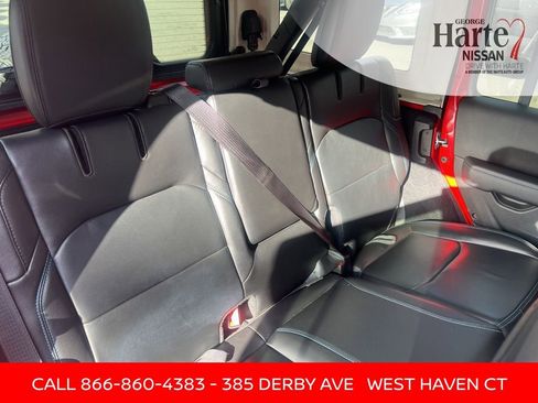 Used 2021 Jeep Wrangler Unlimited Rubicon 4xe w/ Steel Bumper Group AWD/4WD image 24