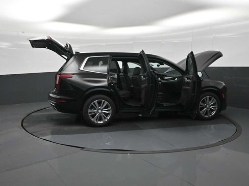 Used 2024 Cadillac XT6 Premium Luxury w/ Technology Package AWD/4WD image 61