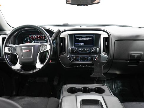 Used 2018 GMC Sierra 1500 SLE AWD/4WD image 16
