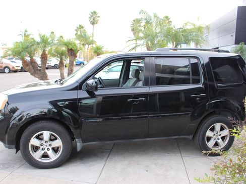 Used 2011 Honda Pilot EX-L image 6