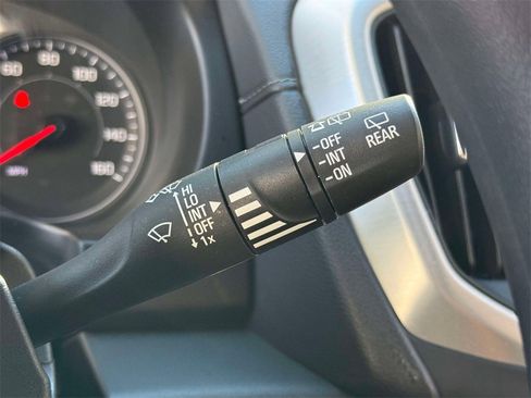 Used 2024 GMC Terrain SLE image 30