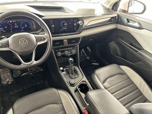 Used 2022 Volkswagen Taos SEL image 23