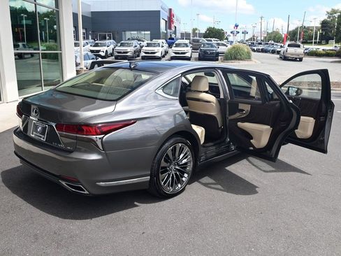Used 2018 Lexus LS 500 AWD w/ Luxury Package image 35