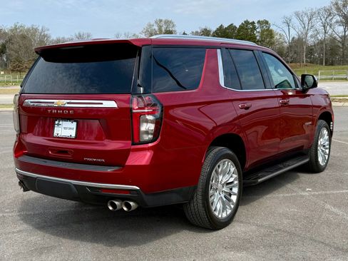 Used 2024 Chevrolet Tahoe Premier image 3