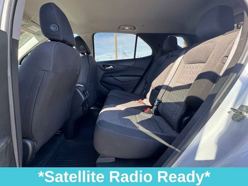 Used 2022 Chevrolet Equinox LT image 18