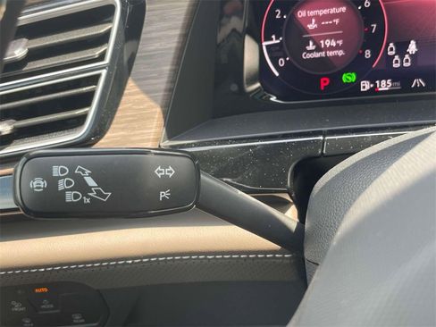 New 2024 Volkswagen Atlas SEL image 25