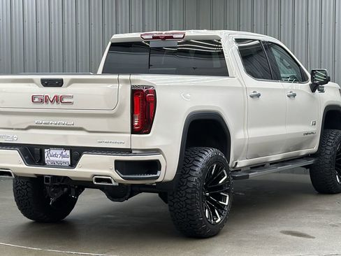 Used 2026 GMC Sierra 1500 Denali AWD/4WD image 5