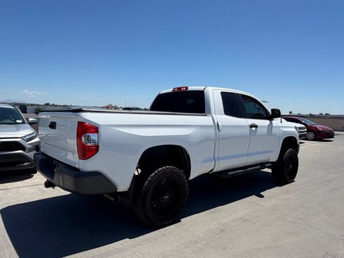 Used 2014 Toyota Tundra SR RWD image 2