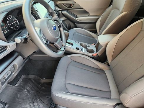 New 2025 Subaru Crosstrek 2.5i Premium image 9