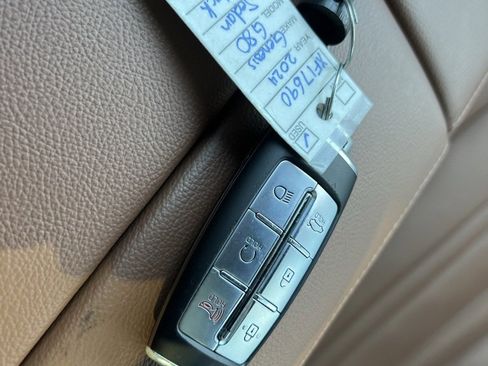 Used 2024 Genesis G80 2.5T w/ Advanced Package image 31