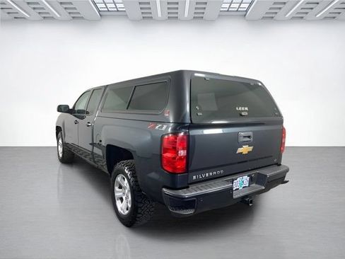 Used 2018 Chevrolet Silverado 1500 LT w/ All Star Edition AWD/4WD image 8