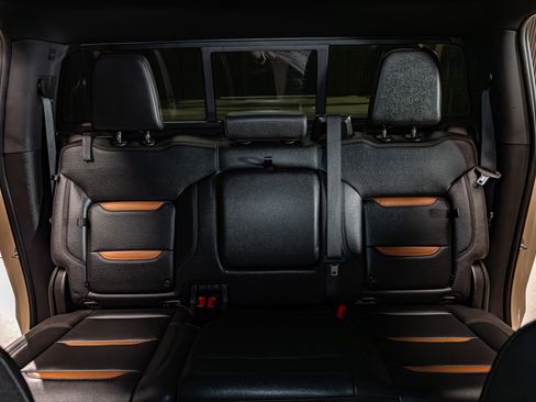 Used 2023 GMC Sierra 1500 AT4 w/ AT4 Preferred Package AWD/4WD image 23