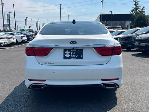 Used 2016 Kia K900 Luxury RWD image 10