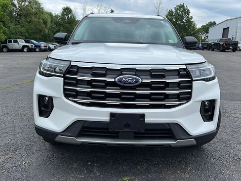 Used 2026 Ford Explorer Active w/ Active Comfort Package AWD/4WD image 14